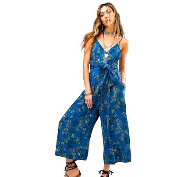 Free People Pants - Free People Floral Romper Pants Blue Women’s Size 2